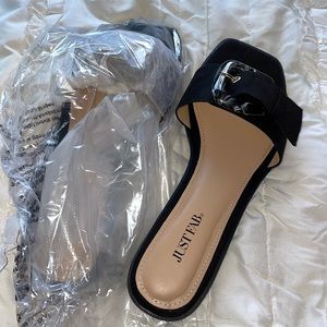 EMILIA BLACK SANDALS